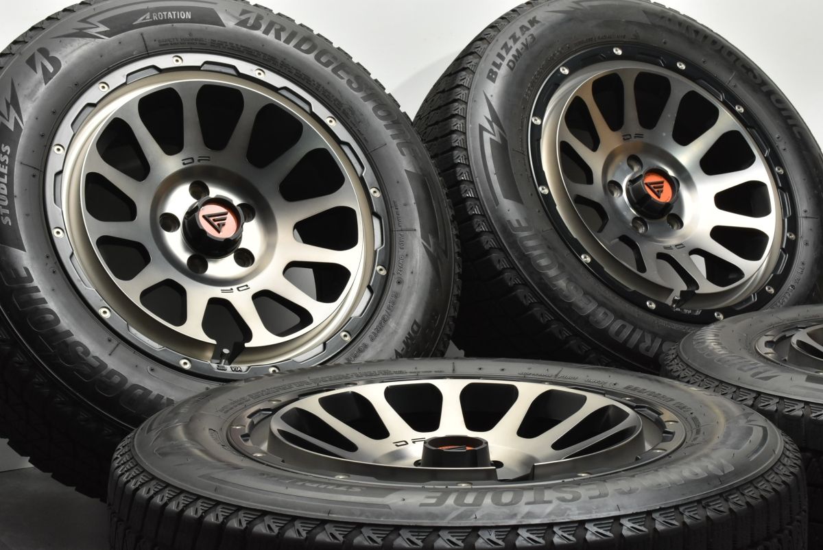 【美品】DELTA FORCE OVAL 17in 8J +35 PCD114.3 ブリヂストン ブリザック DM-V3 225/65R17 RAV4 ハリアー デリカD:5 CX-5 交換用 即納可