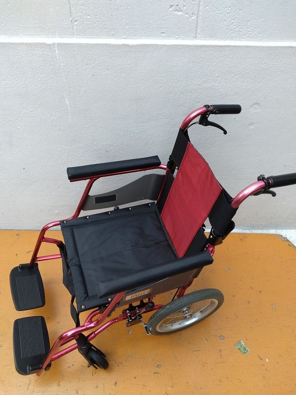 送料無料（一部地域を除く）ミキ軽量車いす キャリカル 介助型 PMS-2R