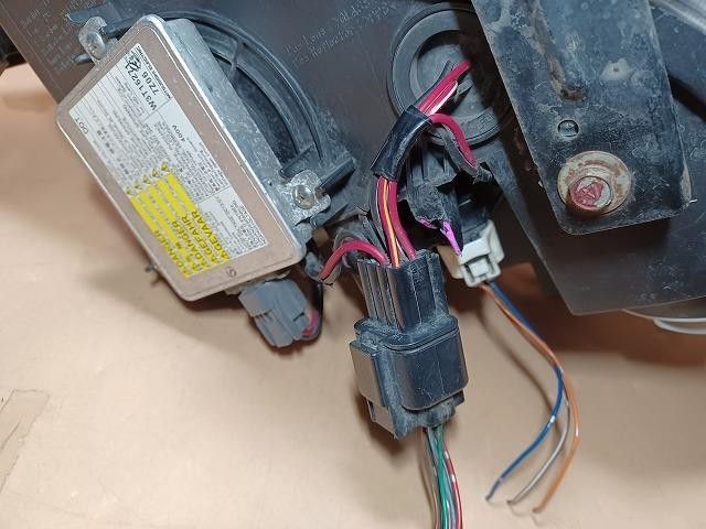 コーティング済 デリカD5 CV5W 左ヘッドランプ・ヘッドライト G ナビ  