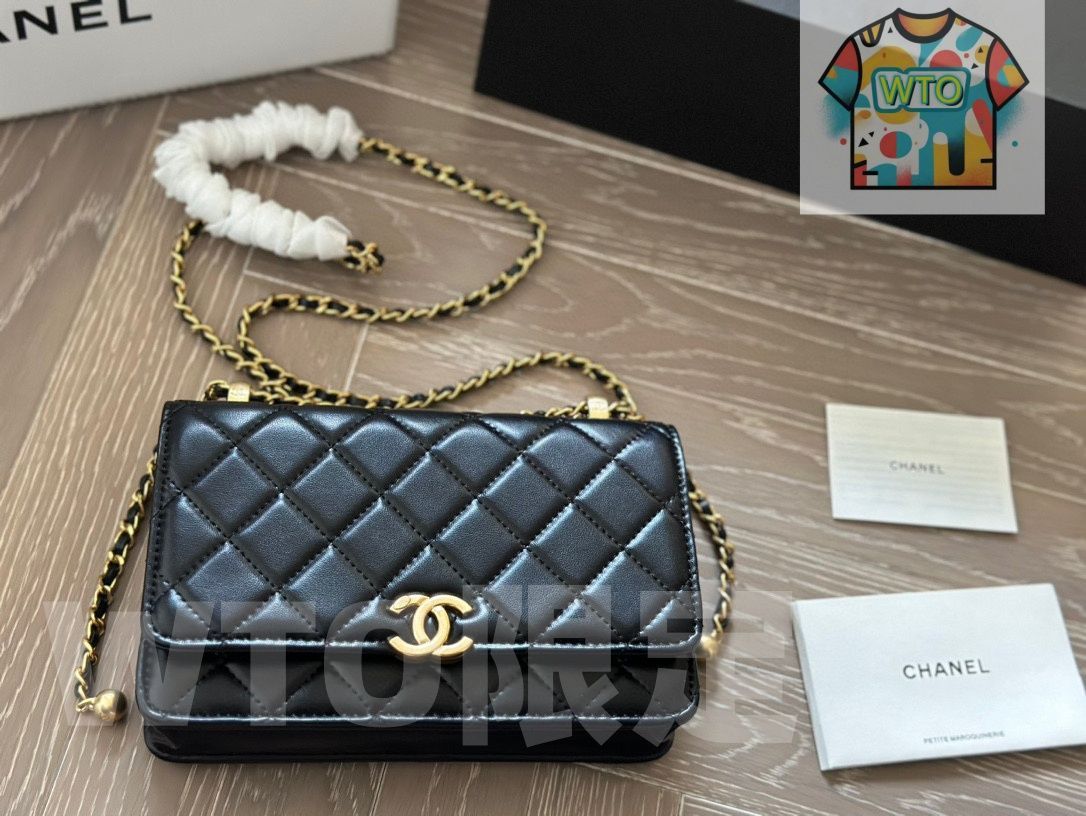 CHANELさん、専用です。 Chanel 25P 椿サンダル05-AW71 - メルカリ