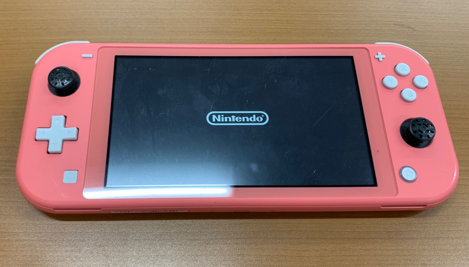 Nintendo Switch lite 本体 コーラル ピンク Amazon.com: Nintendo Switch Lite - Coral - Switch