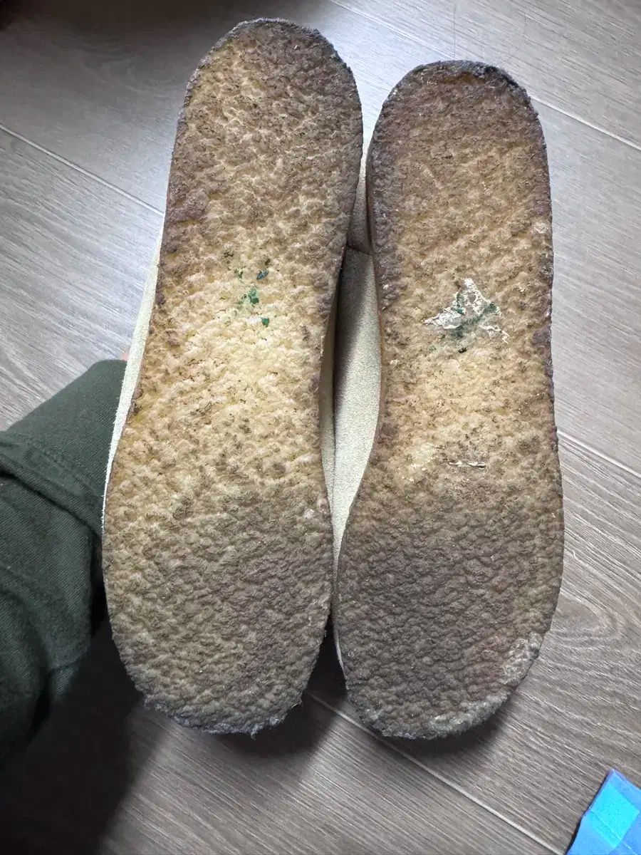 Clarks クラークス