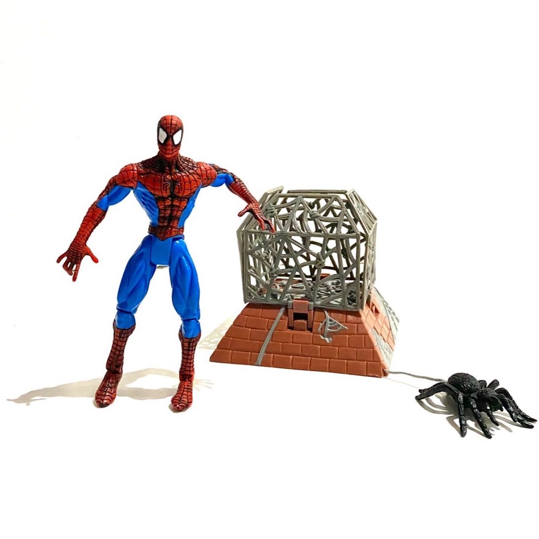 ヴィンテージ TOYBIZ 製 WEB TRAP スパイダーマン フィギュア - メルカリ