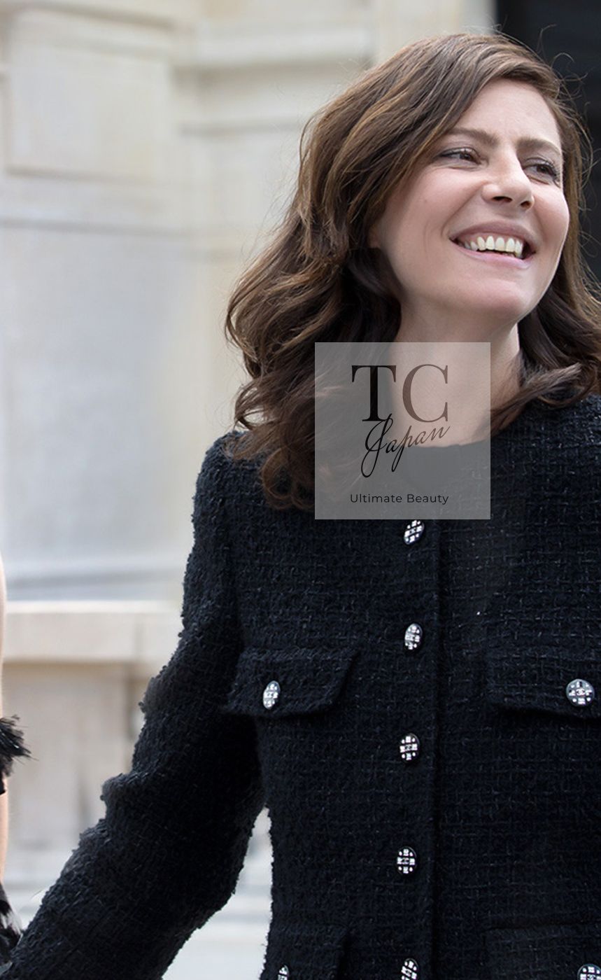 シャネル ジャケット CHANEL 117万 ブラック 黒 ココボタン