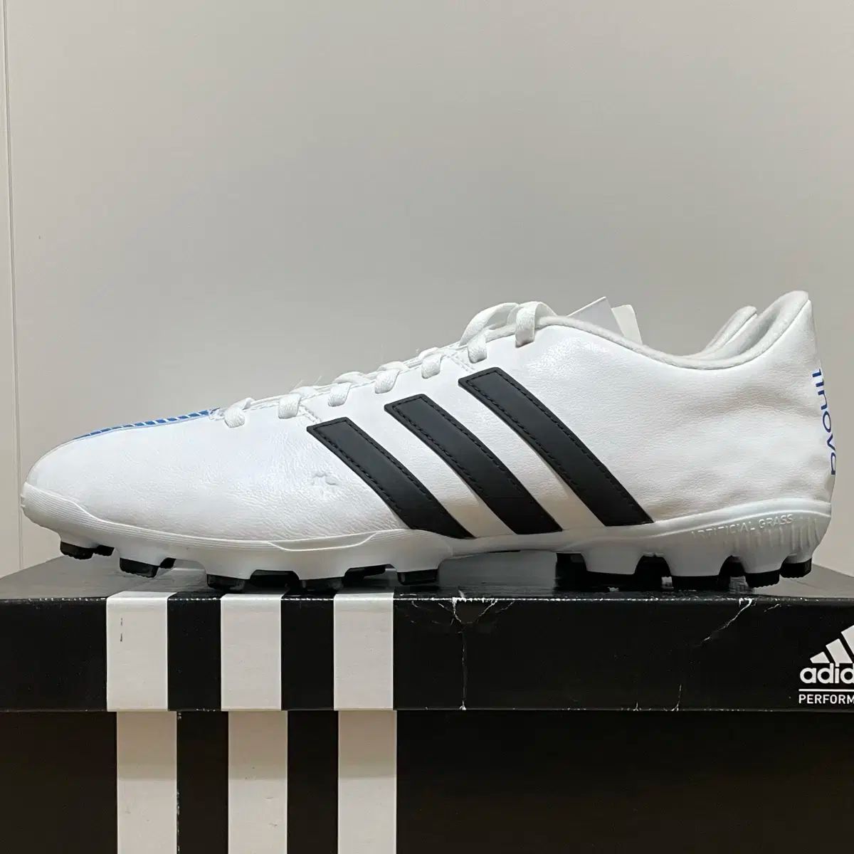 adidas(アディダス) 11nova AG 280