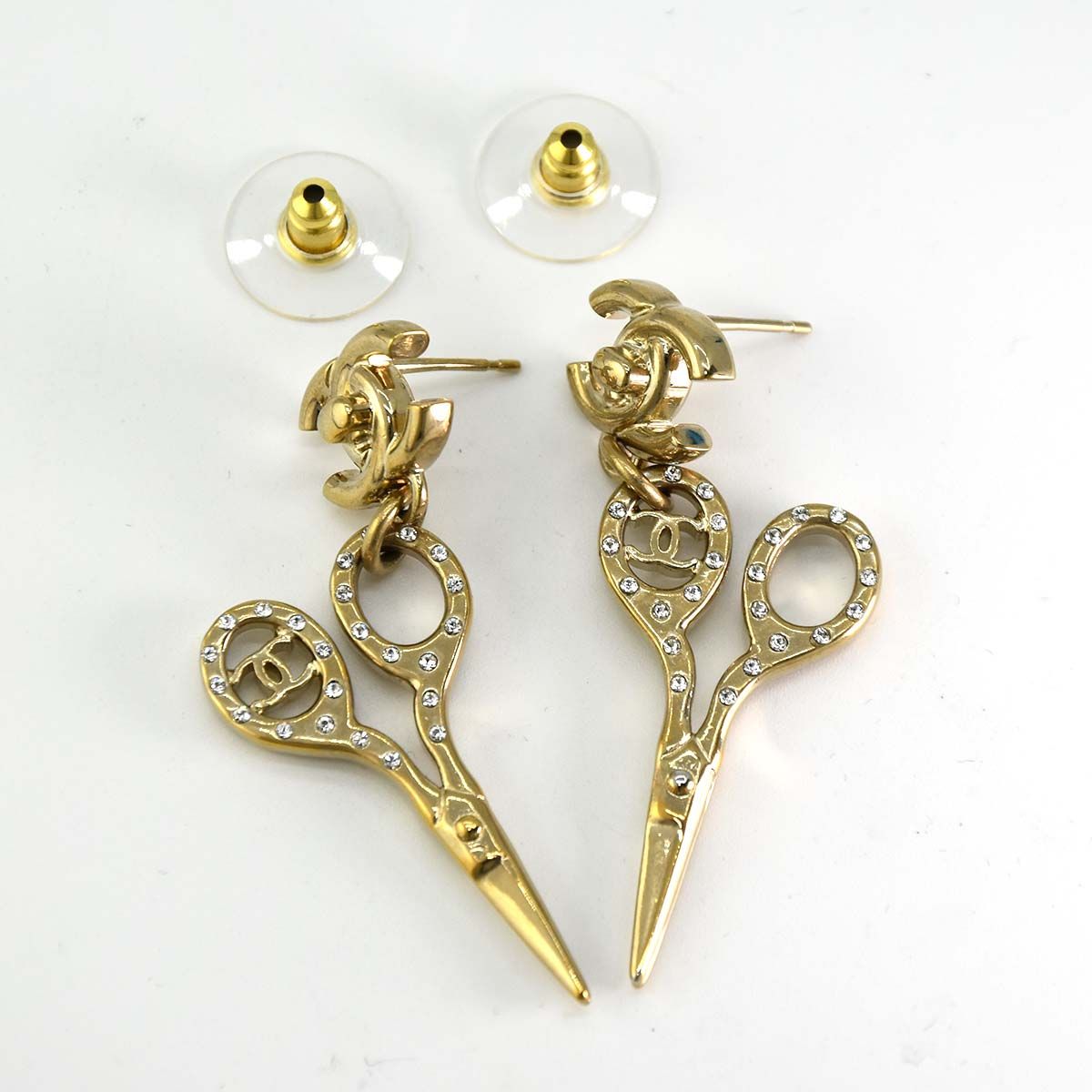 シャネル ココマーク ハサミ ピアス ターンロック 2021 H6462 - メルカリ