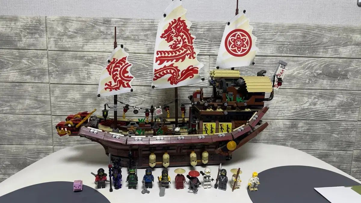 ニンジャゴー 劇場版 ドラゴン戦艦