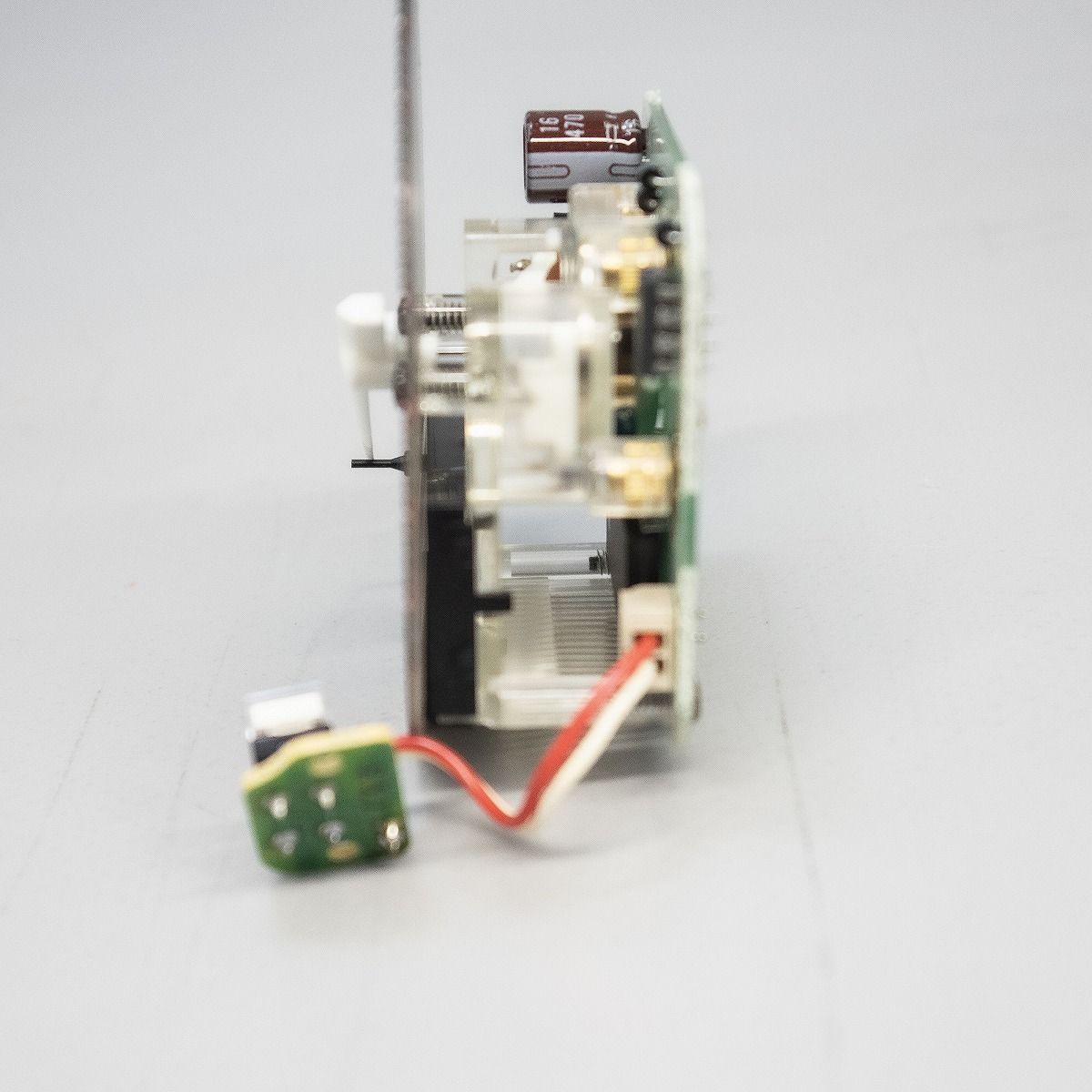 スピードメーター