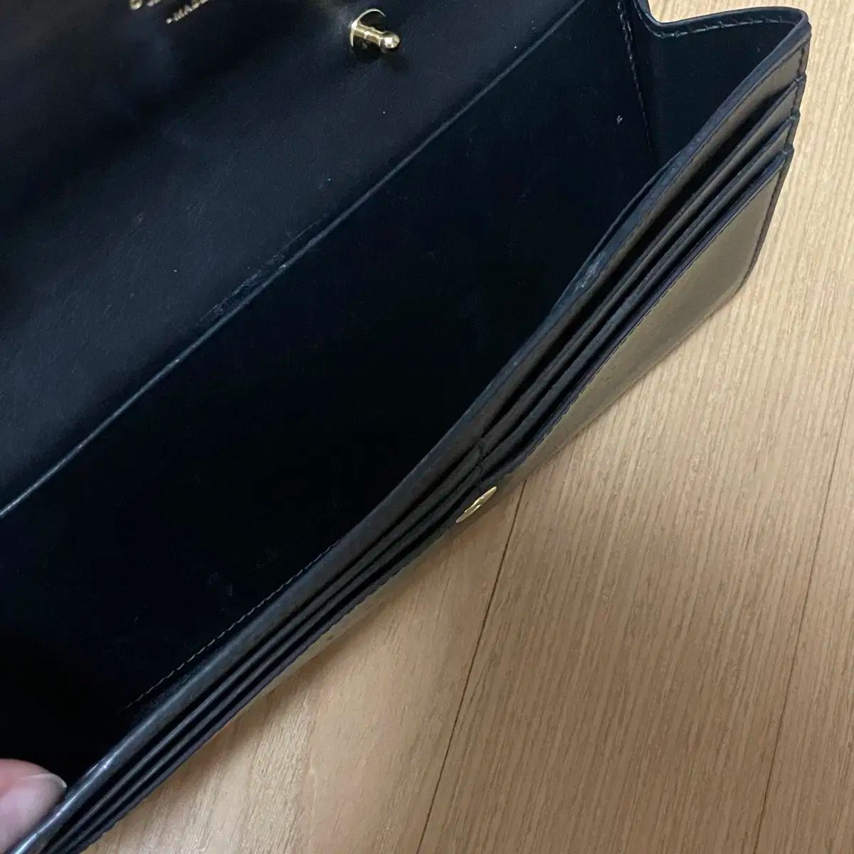 クラッチバッグ