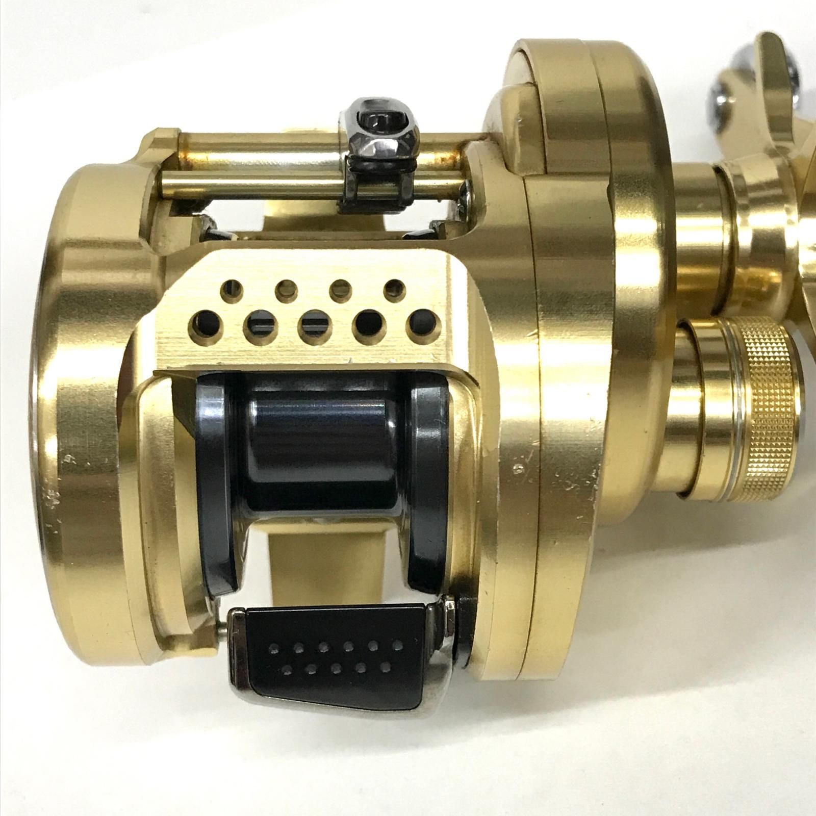 SHIMANO - 【加古川店】 中古 SHIMANO | シマノ リール 200PG 15オシアコンクエスト カスタム品 【ベイトリール/右ハンドル】 【85】 シマノ オシア コンクエスト CT 200PG 右 (リール) 価格比較
