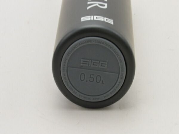MONCLER×ジグ SIGG