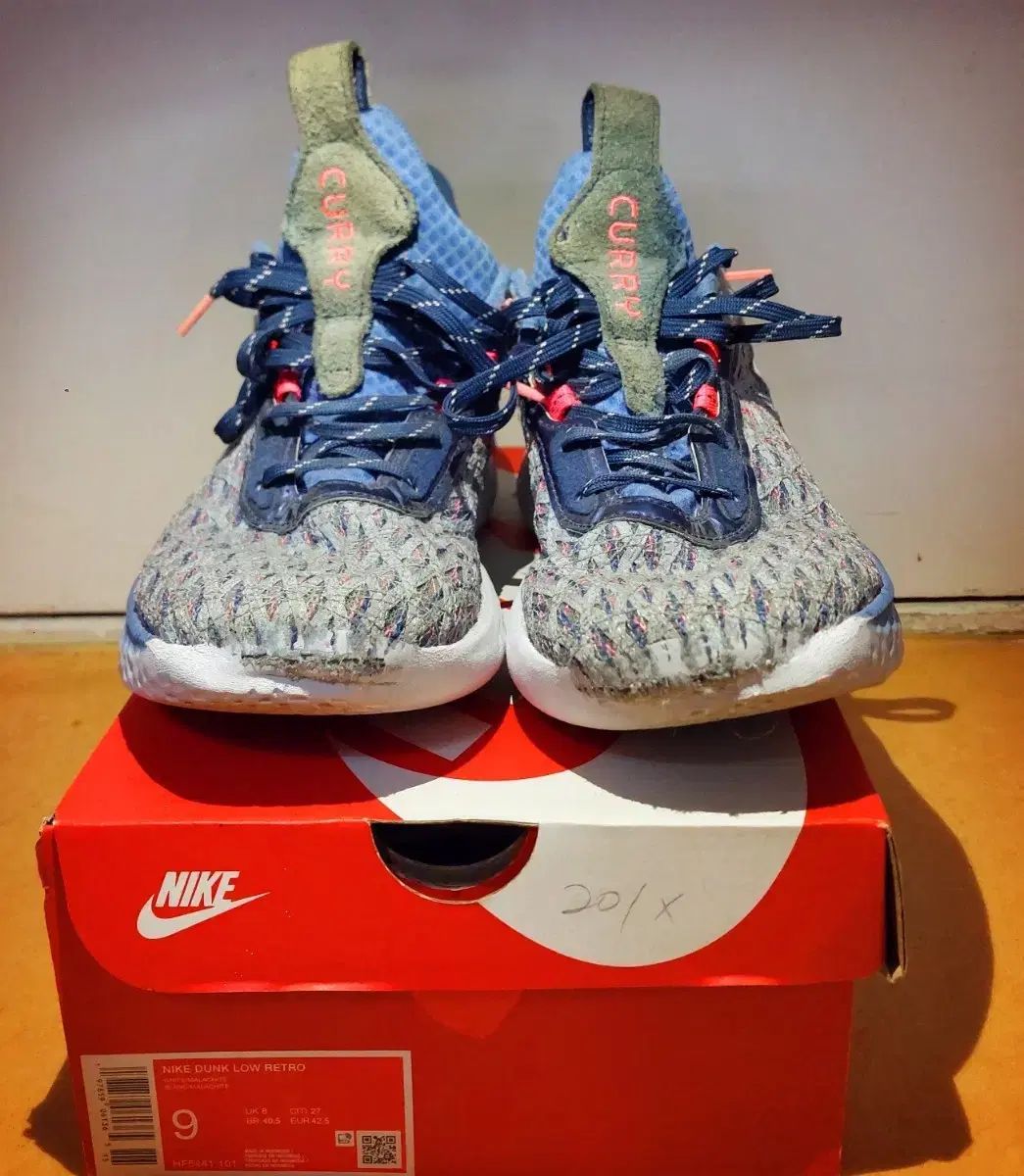 275 mm UNDER ARMOUR アンダーアーマー カリー フルイドフロー 9 ブルー ピンク オレンジ