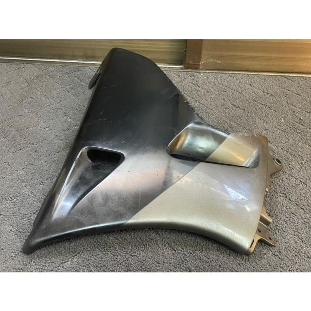 国内外の人気 NC35 RVF400 左右サイドカウル 社外品 アンダー