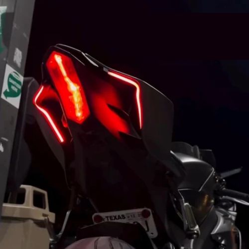 YZF-R6 17-21 追加テールライト 受注製造 - メルカリ