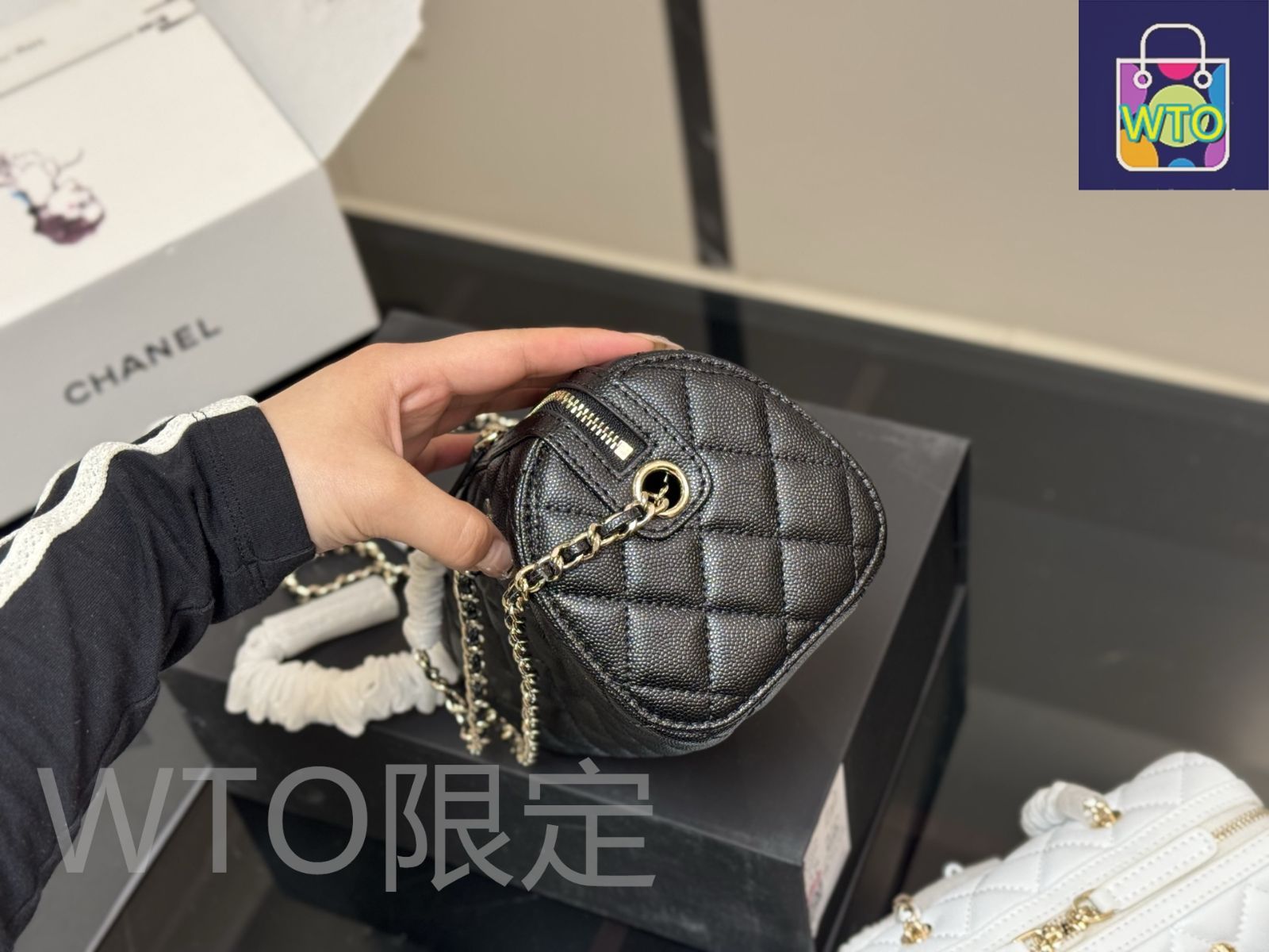今日特価】Chanel シャネル 25Pボウリングバッグ 折りたたみ