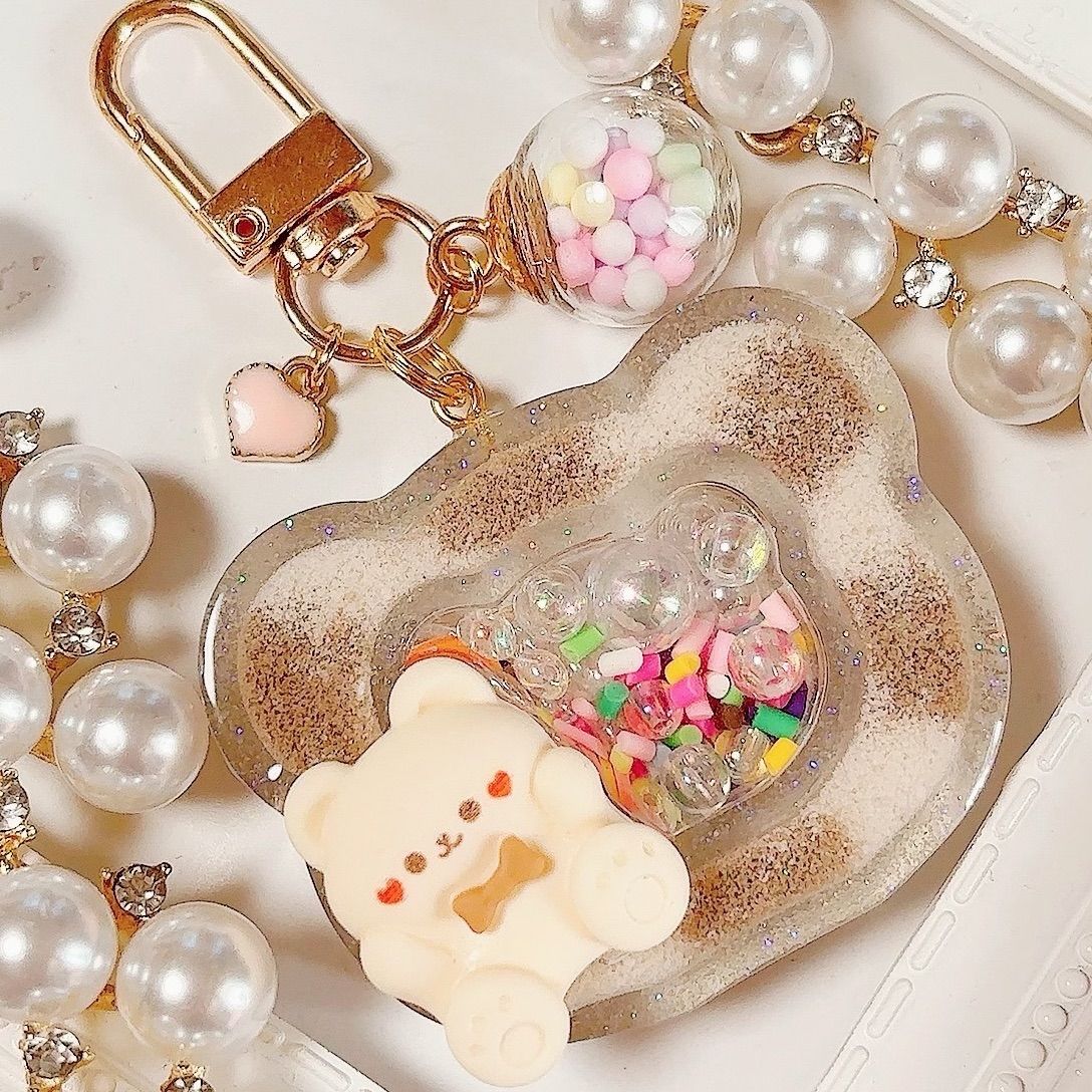 くま シャカシャカキーホルダー レジン ハンドメイド 【お買得 くま シャカシャカキーホルダー レジン ハンドメイド 【お買得