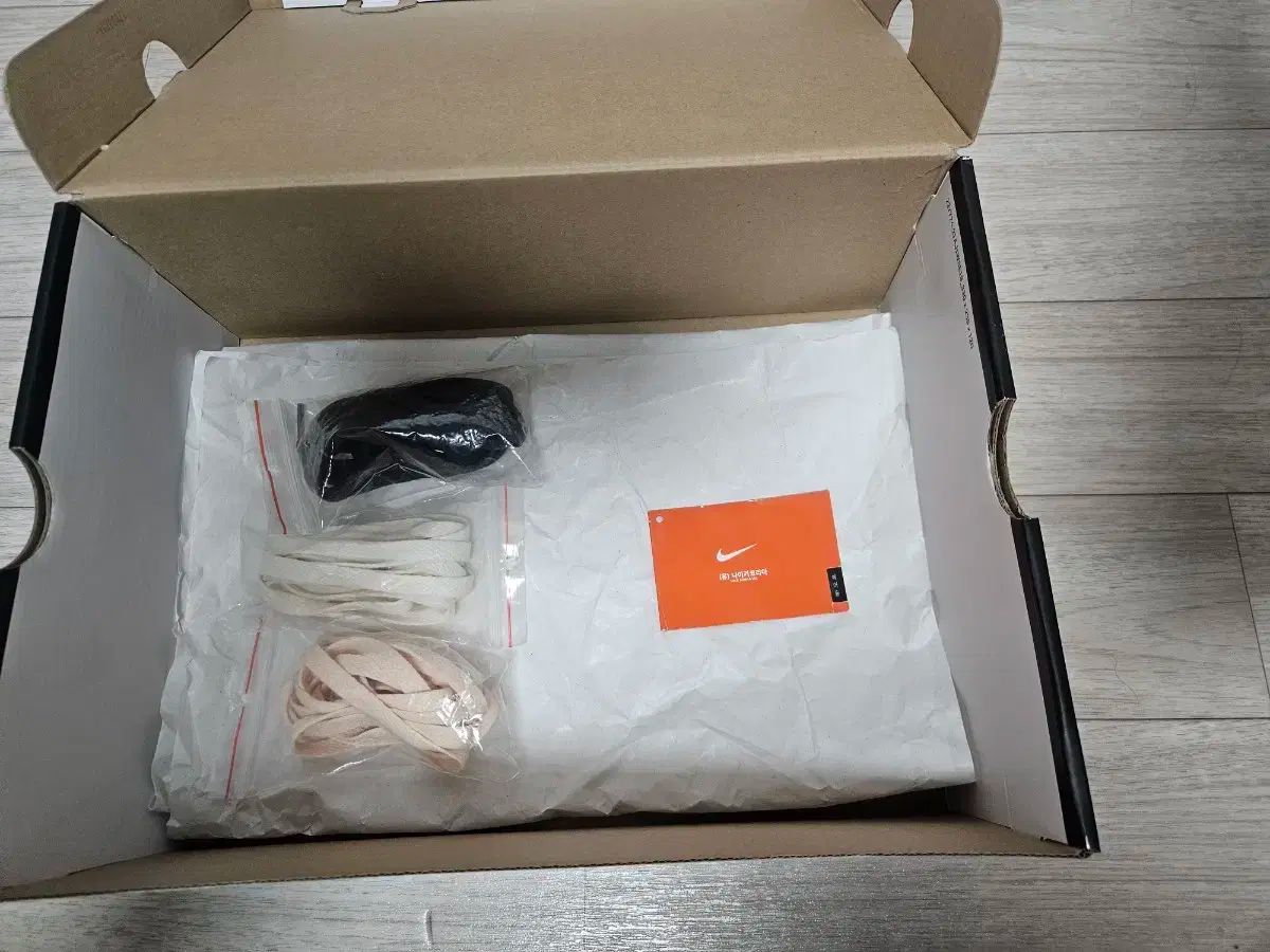 美品 ショセ 23.5cm サドルシューズ PC-5076 キャメル×ブラウン