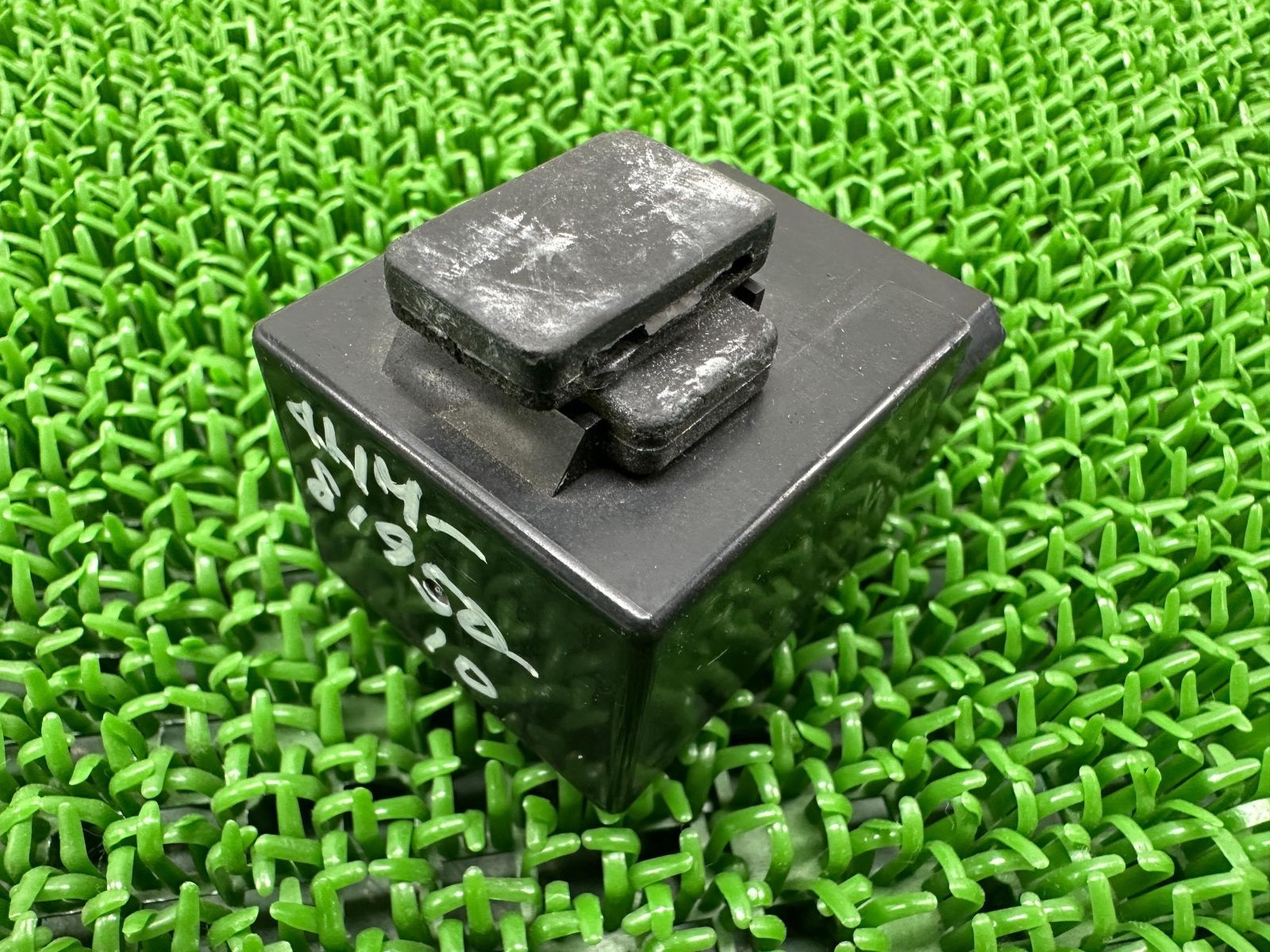 XJR400 リレー ヤマハ 純正 中古 バイク 部品 4HM スターター