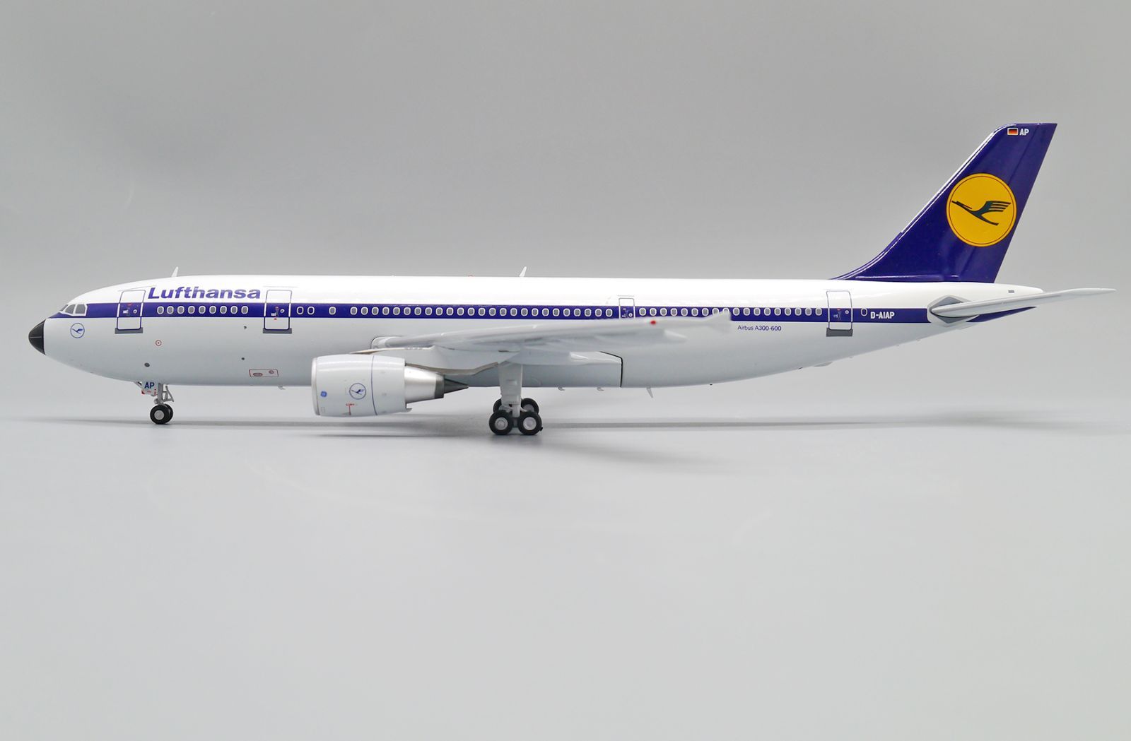 ルフトハンザドイツ航空 A300-600R D-AIAP 1/200 Jcwings ルフトハンザドイツ航空 A300-600R D-AIAP 1/200