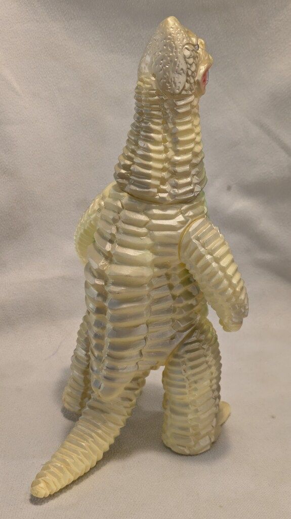 B-CLUB ブルマァク 復刻版怪獣シリーズ 古代怪獣 ゴメス (レッド版