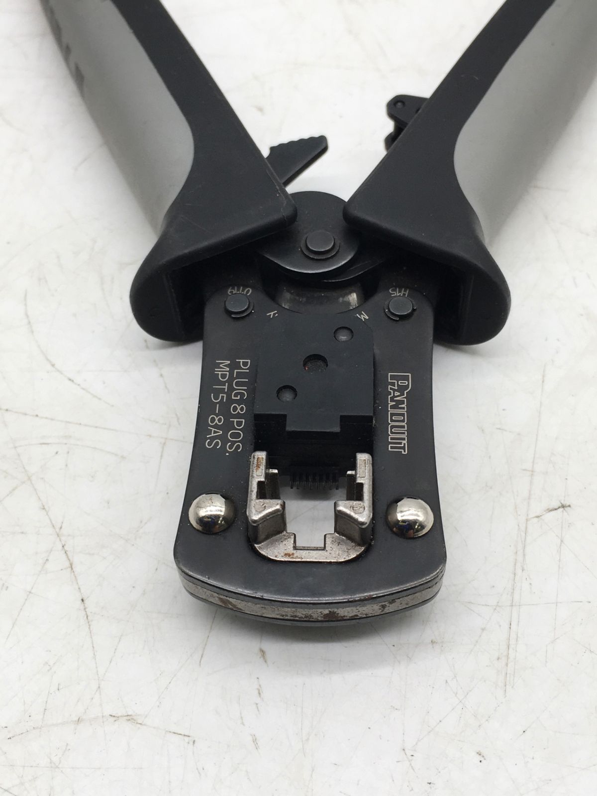 品 パンドウイット