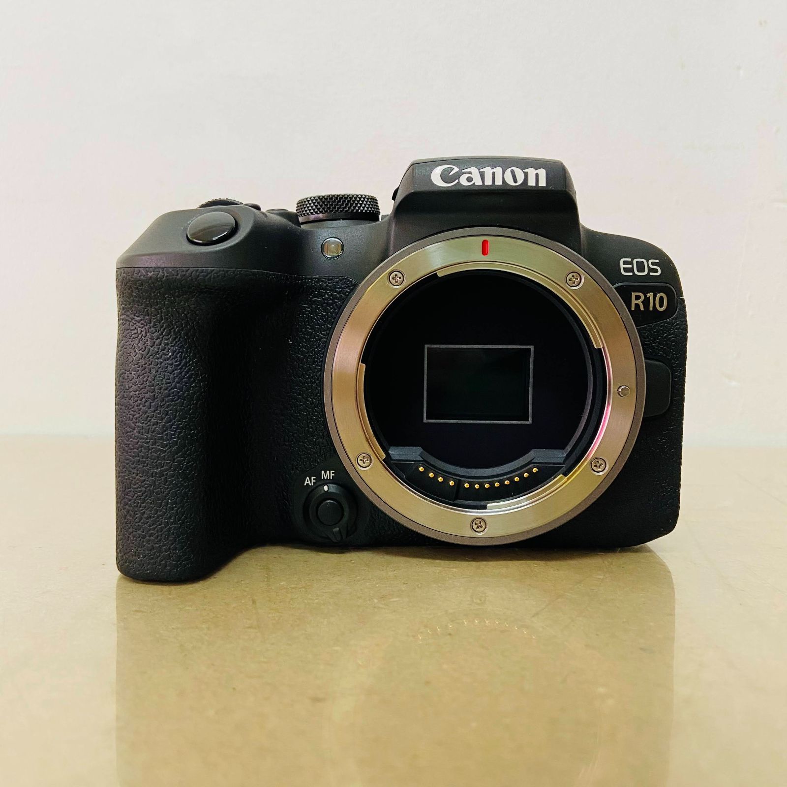 美品 完動品 CANON(キヤノン) EOS R10 RF-S18-150 IS STM レンズキット シャッター回数5,000回以下 C371  80サイズ発送 - メルカリ