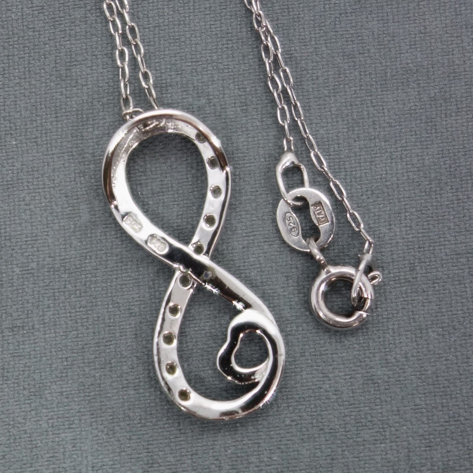 ペンダント　ヴィンテージ シルバー925 ペンダント ネックレス アメリカ輸入雑貨 アクセサリー