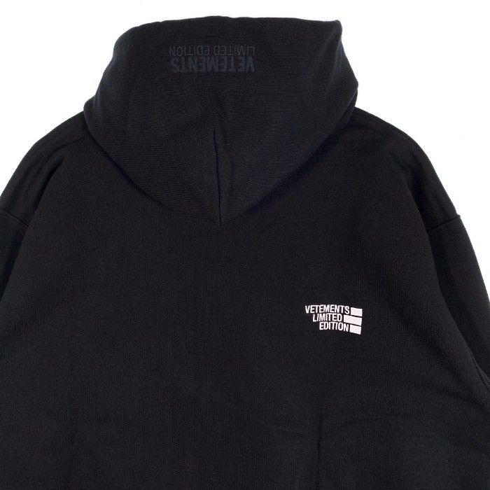 VETEMENTS ヴェトモン 21SS HOODYS 刺繍ロゴ プルオーバー