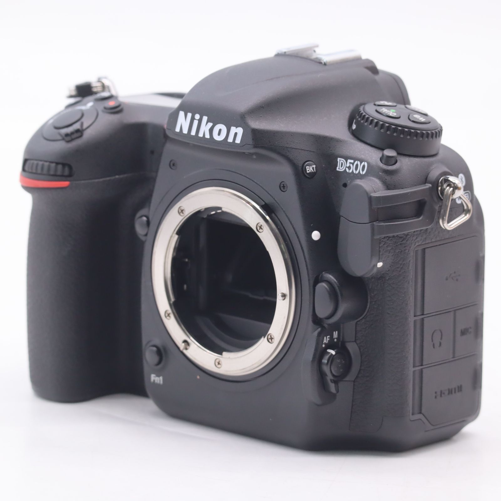 ★美品★Nikon D500 ボディ　ショット数 29144 D500 ボディ メタリックグレー ショット数10回以下 100周年記念