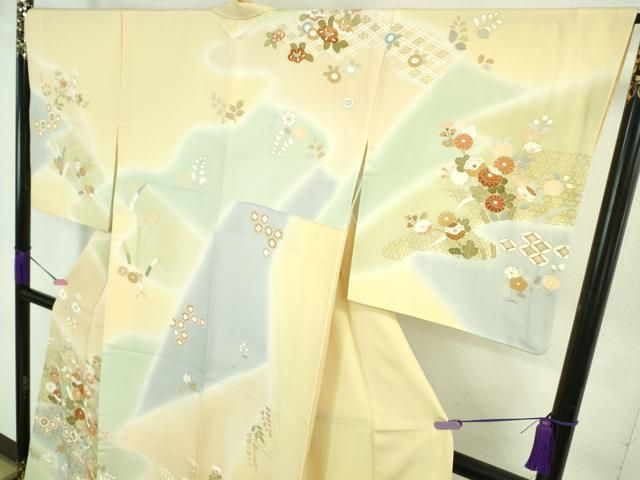 平和屋本店□極上 創業460年・千總 訪問着 駒刺繍 吉祥花文 暈し染め