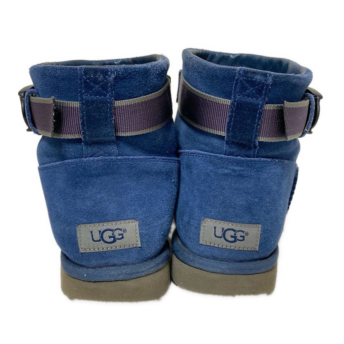 UGG