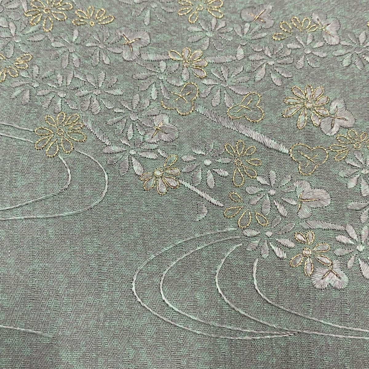 付下げ 身丈160.5cm 裄丈64cm M 袷 草花 流水 金糸 刺繍 薄緑 正絹 美品 秀品 【中古】 - メルカリ