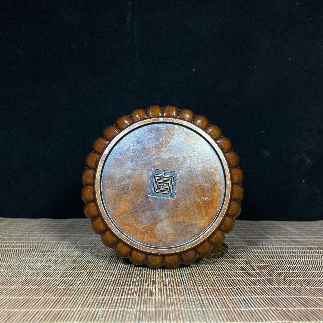 銅製 かぼちゃ灰皿 香炉 装飾品 工芸品 美術品 置物 - メルカリ 銅製 かぼちゃ灰皿 香炉 装飾品 工芸品 美術品 置物 - メルカリ