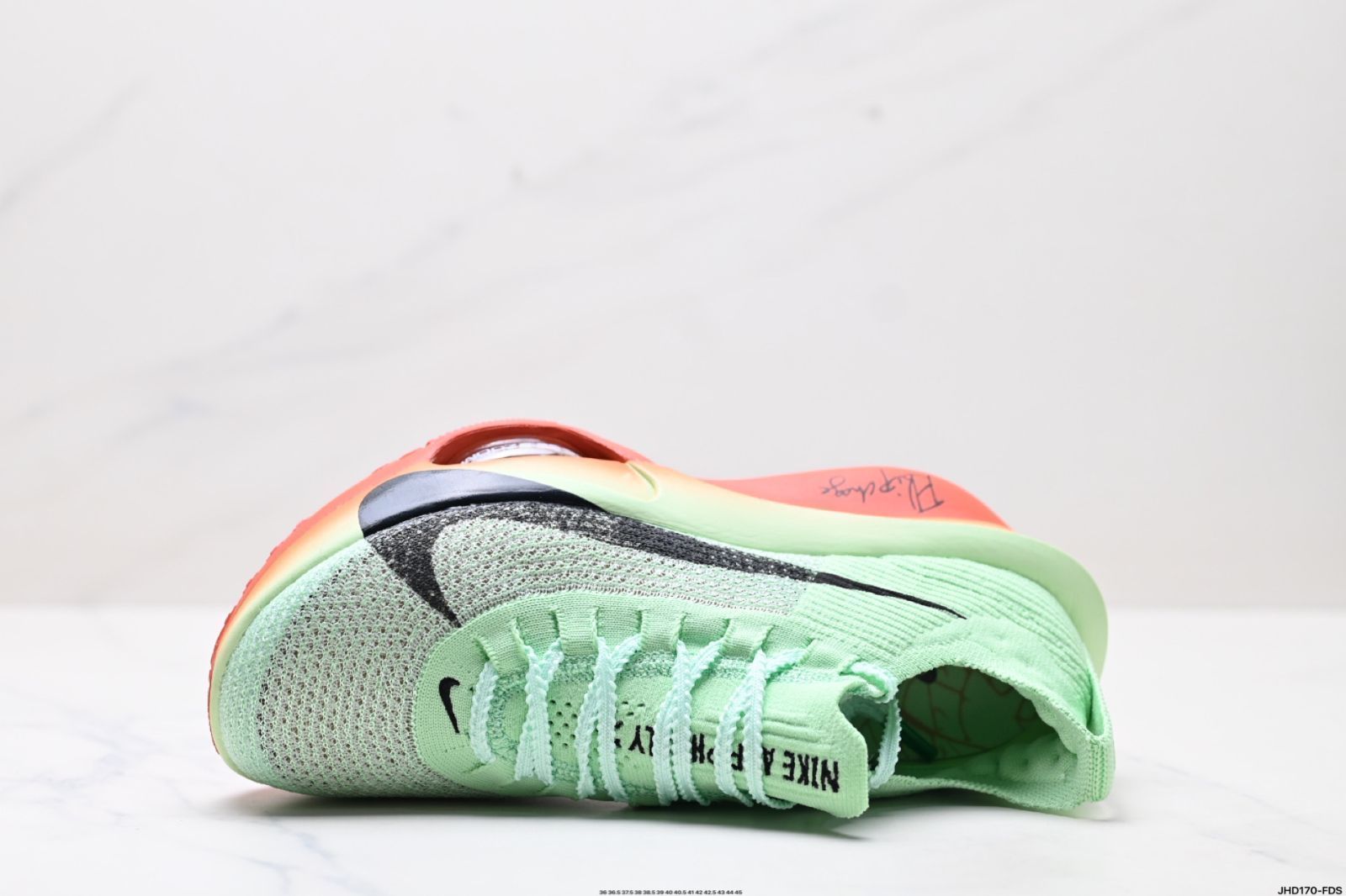NIKE - ☆新品同様☆ナイキ（NIKE）エアズームアルファフライネクスト３%プロト 新型最速モデル『Nike Alphafly 3 “Prototype”』が国内1月4日
