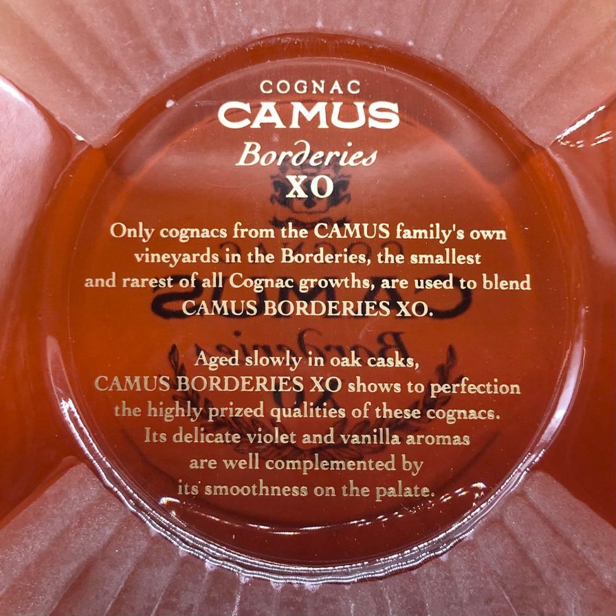 CAMUS XO