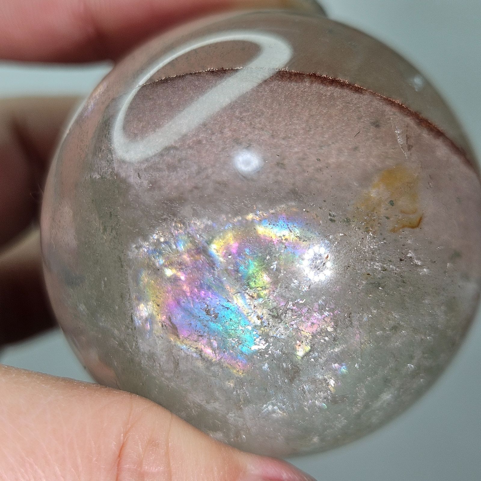 虹入りファントムガーデンクォーツ