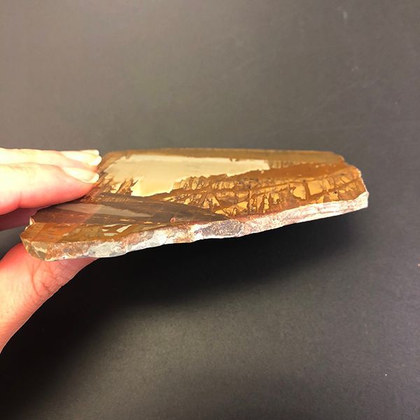 パエジナストーン（約90×84ミリ） - メルカリ