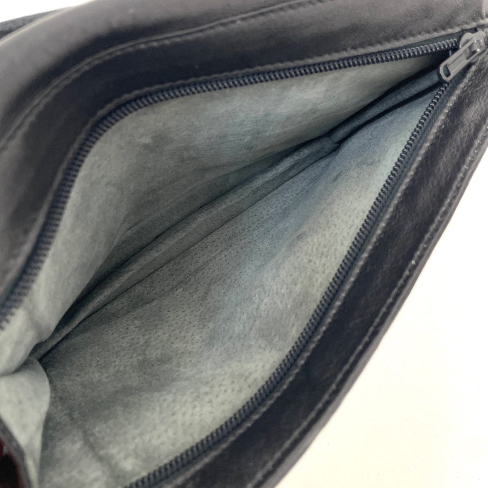 ロエベ アナグラムクラッチバッグ