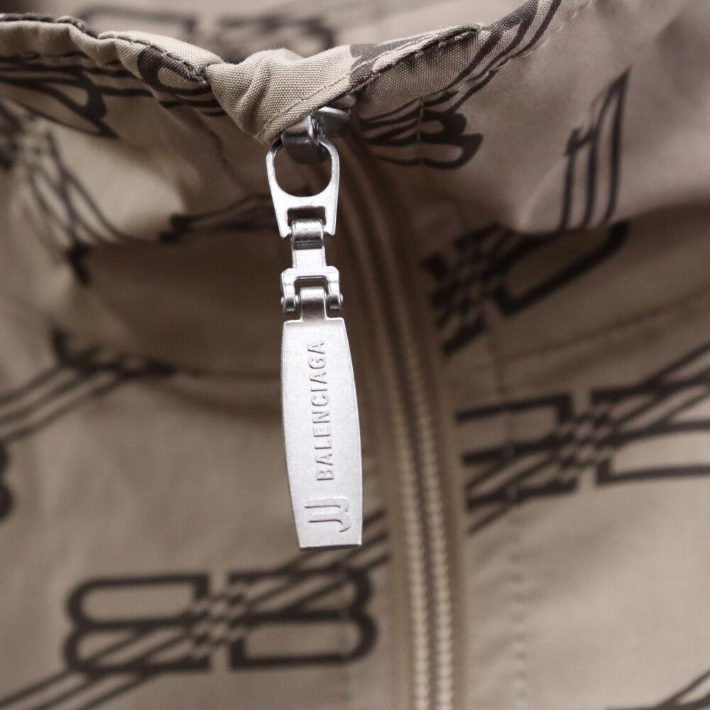BALENCIAGA ブラック ナイロンジャケット BALENCIAGA ハーフジップナイロンジャケット ブラック
