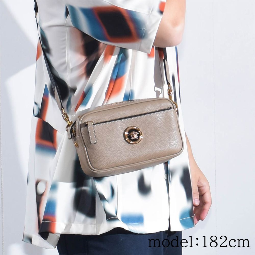 【国内発送】VERSACE ボディバッグ ショルダーバッグ 2way ヴェルサーチ ボディバッグ ショルダーバッグ 2way 1005464