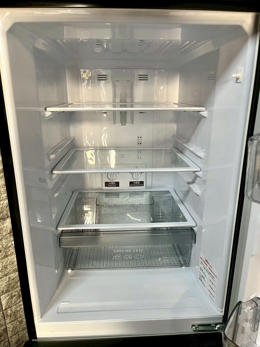 大阪送料無料★3か月保障★冷蔵庫★2021年★MR-P15EF-KK★R-131 大阪送料無料☆3か月保障付き☆冷蔵庫☆三菱☆2ドア☆2021年☆MR-P15EF