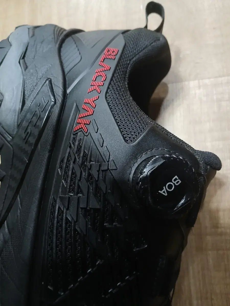 ブラックヤク 登山靴