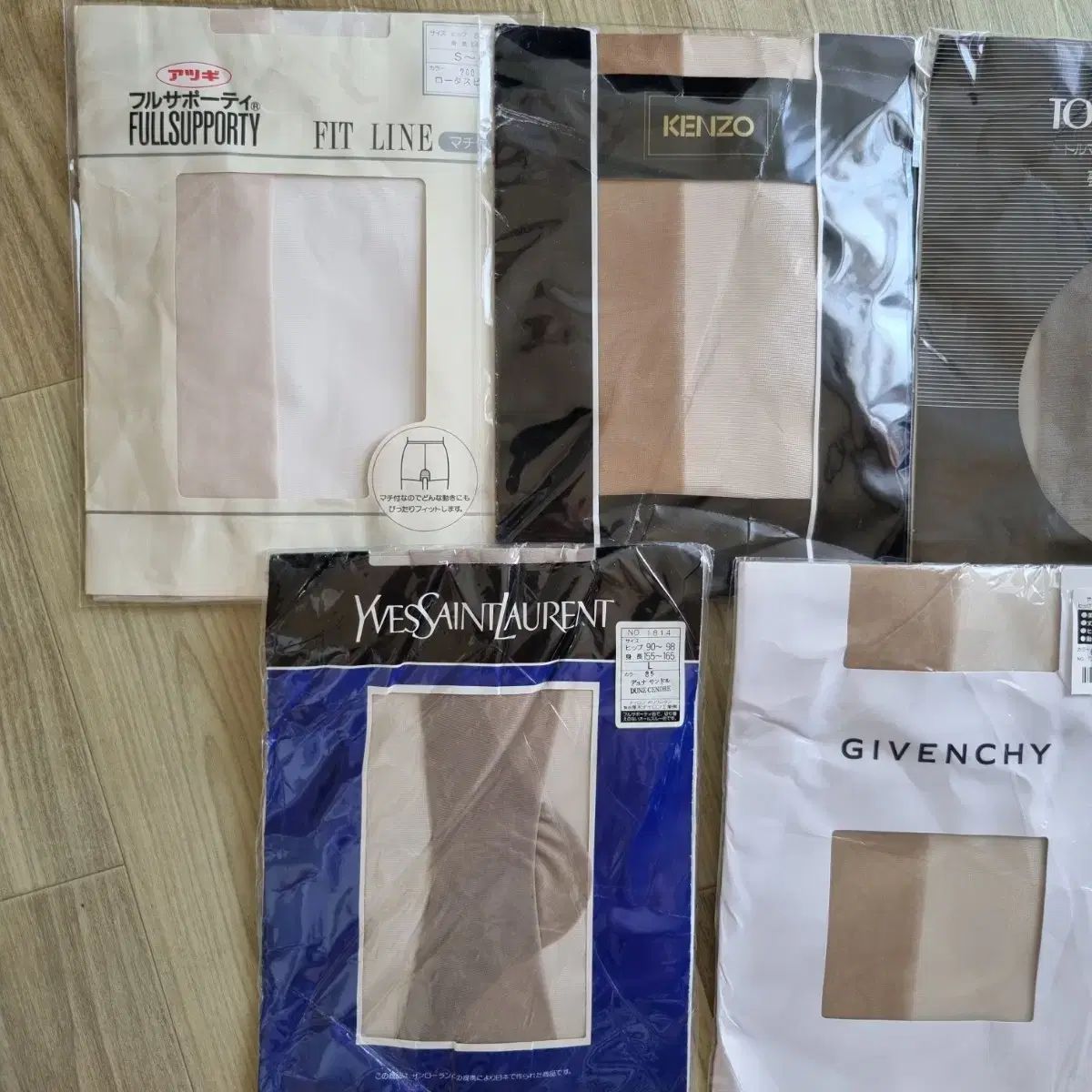 日本からの輸入 ケンゾー イヴ サンローラン ジバンシィ パンスト 5 チャン イルクワット