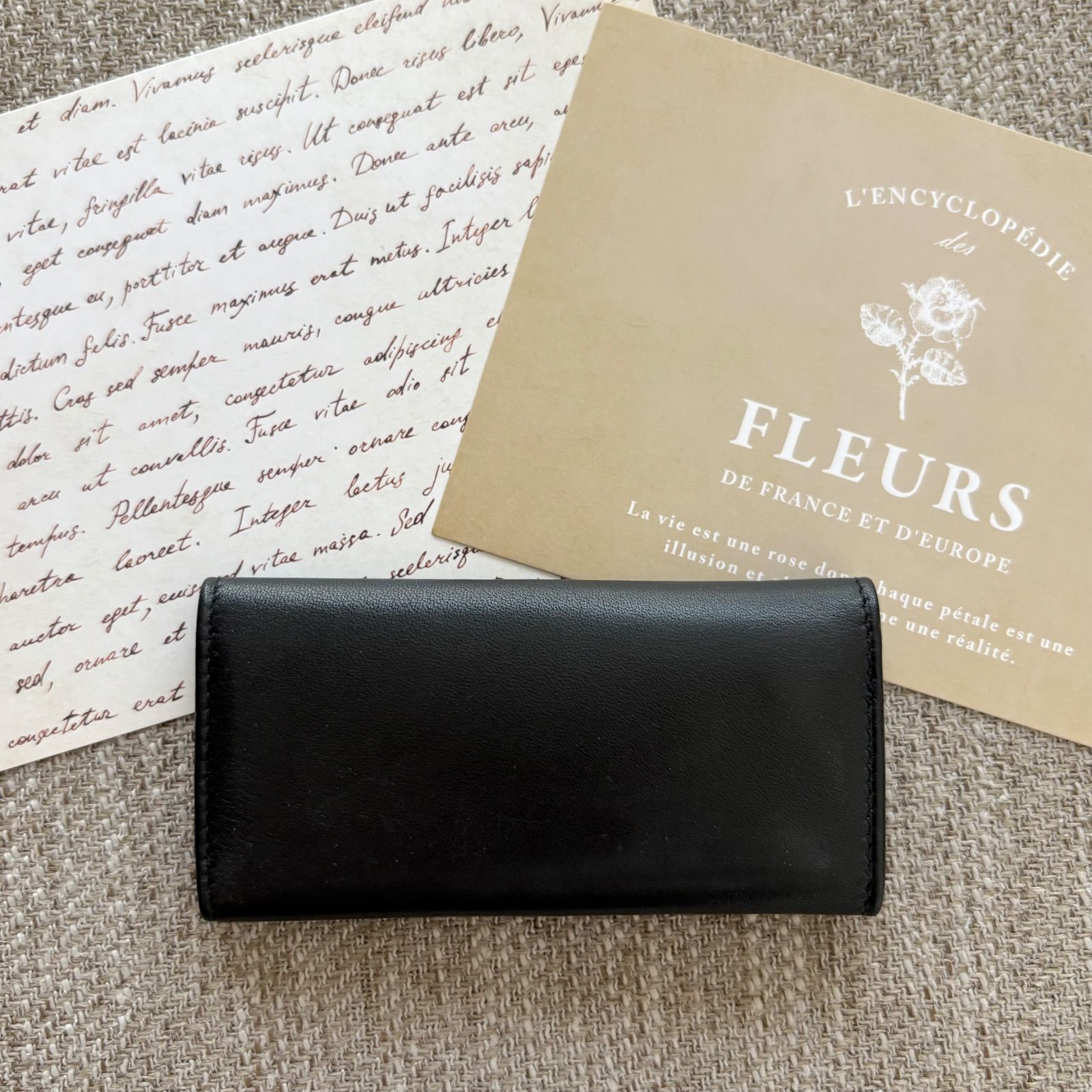 高価値セリー レザー セリーヌ 極美品】CELINE 4連 鍵入れ キーケース 小物