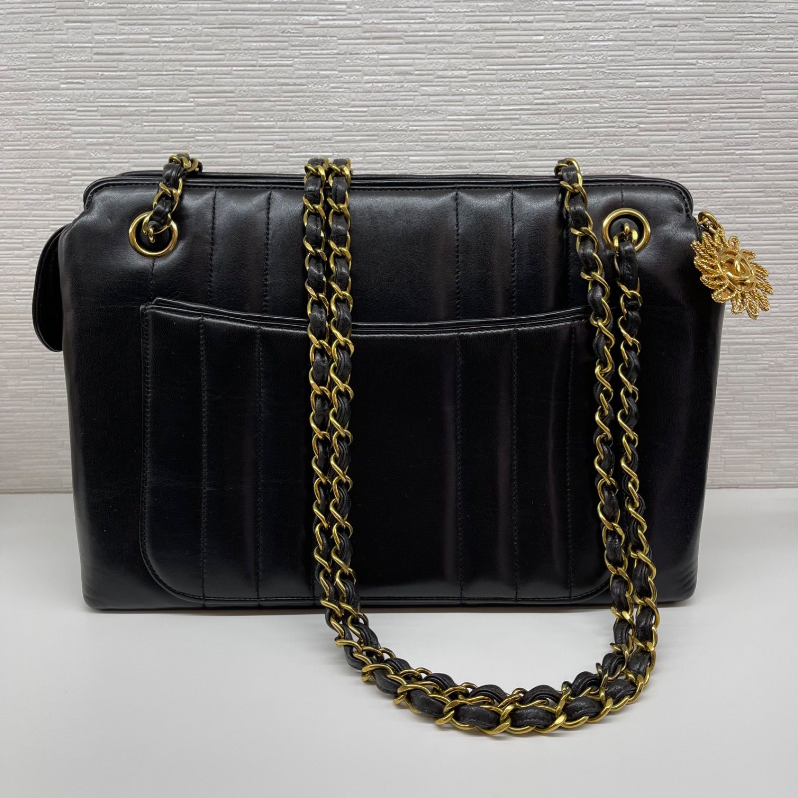 【美品】CHANEL シャネル マドモアゼル チェーンショルダーバッグ ラムスキン ブラック ゴールド金具 太陽モチーフ ヴィンテージ 中古  ハンドバッグ レディース 女性用 ブランド 本革 レザー 黒 希少 レア バック