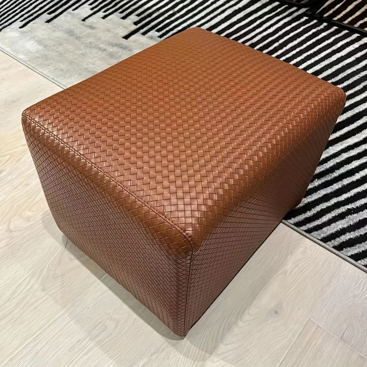 レザーオットマン フットレスト 椅子 レザー織り ビンテージスタイル モダン レザーオットマン フットレスト 椅子 レザー織り ビンテージスタイル
