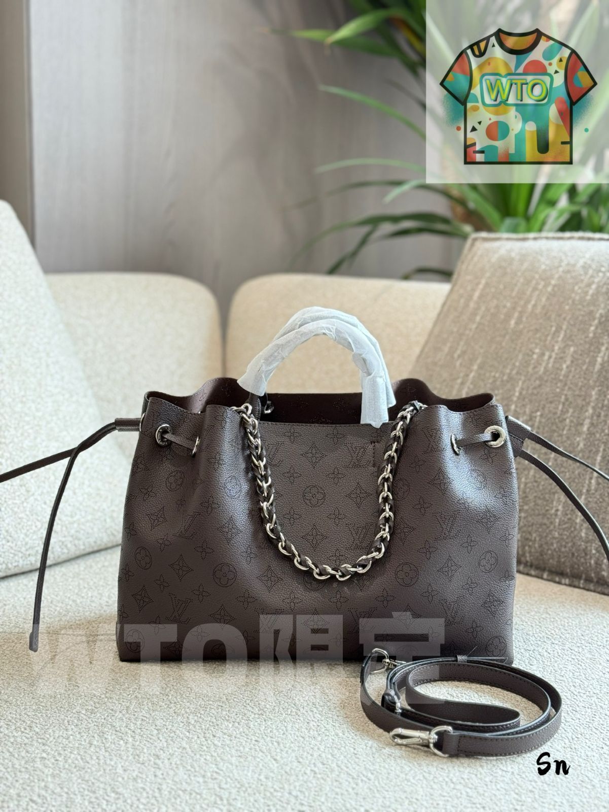 今日特価】Louis Vuitton Bella Mahina Drawstring Bag・ルイ