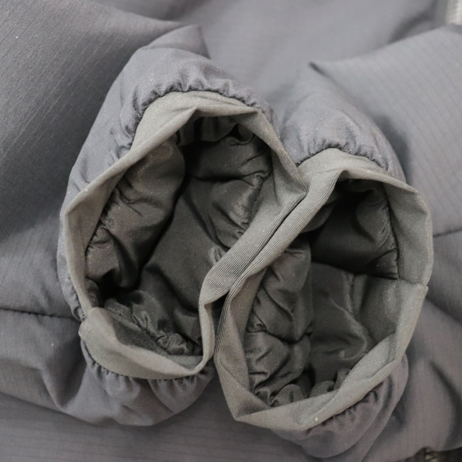 IT2FIFJOB19S 未使用品 ARC'TERYX アークテリクス アトム