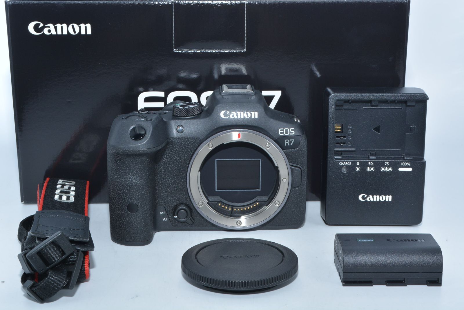 240721☆ほぼ新品☆Canon キヤノン EOS R7 ボディ - メルカリ
