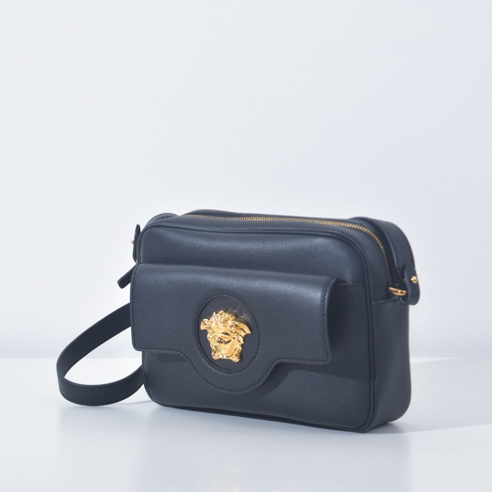 国内即送 VERSACE メドゥーサ モチーフ ショルダー 1008102 国内即送 VERSACE メドゥーサ モチーフ ショルダー 1008102